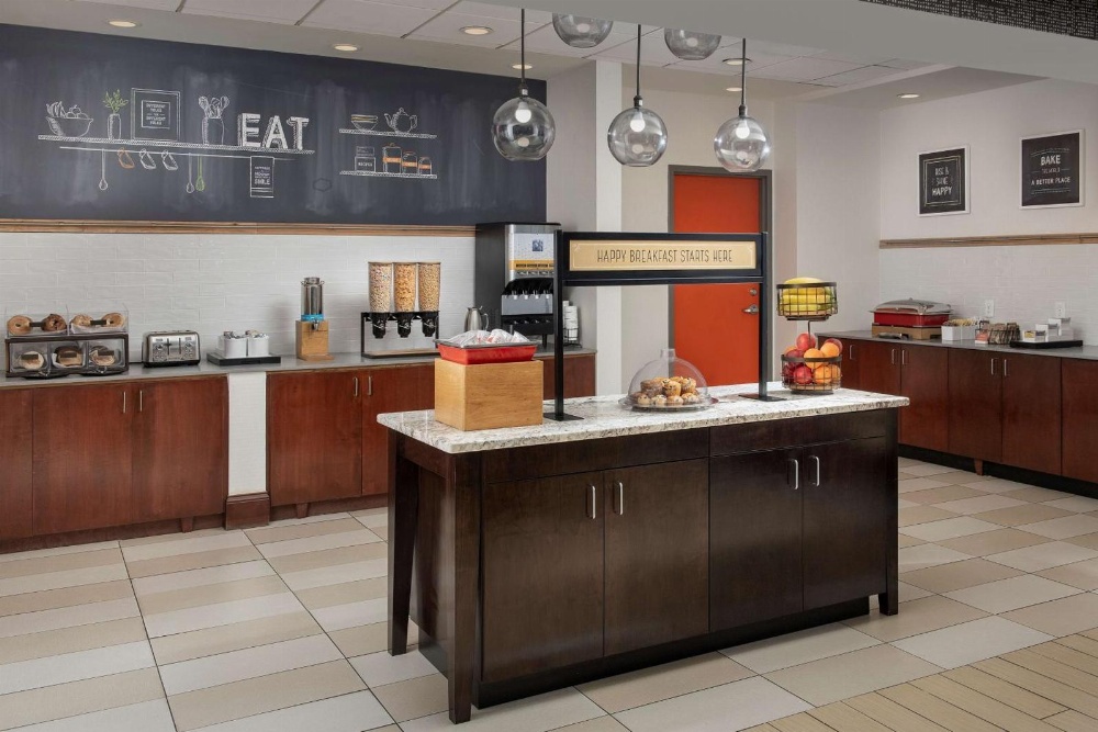 Hampton Inn By Hilton Knoxville-East